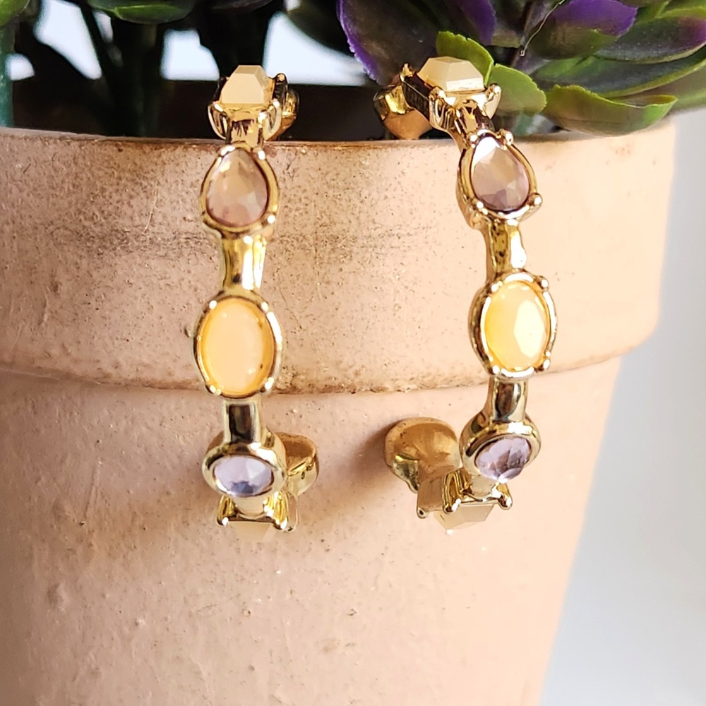 Gold Tone Multi Shape Pastel Stone Hoop Earrings Lavender Peach Cream Boho Chic‎